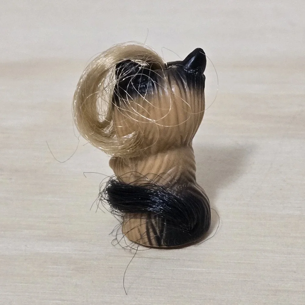 Vintage Kenner Littlest Pet Shop Silky Yorkie Pup Dog Puppy Food Dish